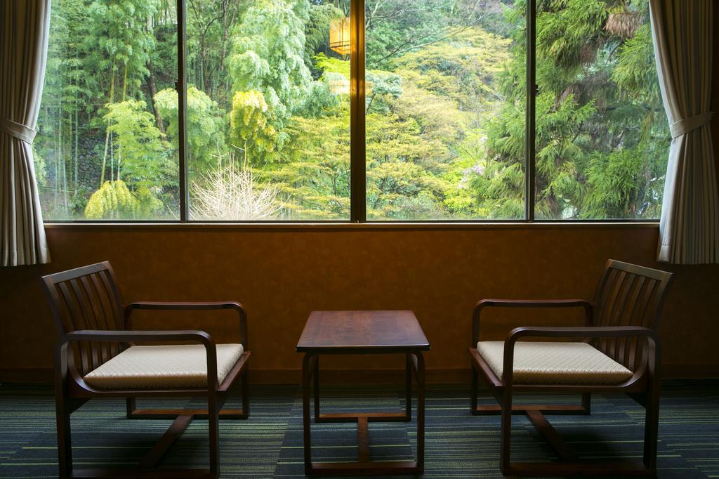 Yugawara-Onsen Komachikan Екстериор снимка