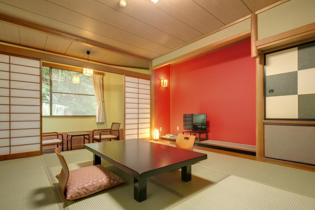 Yugawara-Onsen Komachikan Екстериор снимка